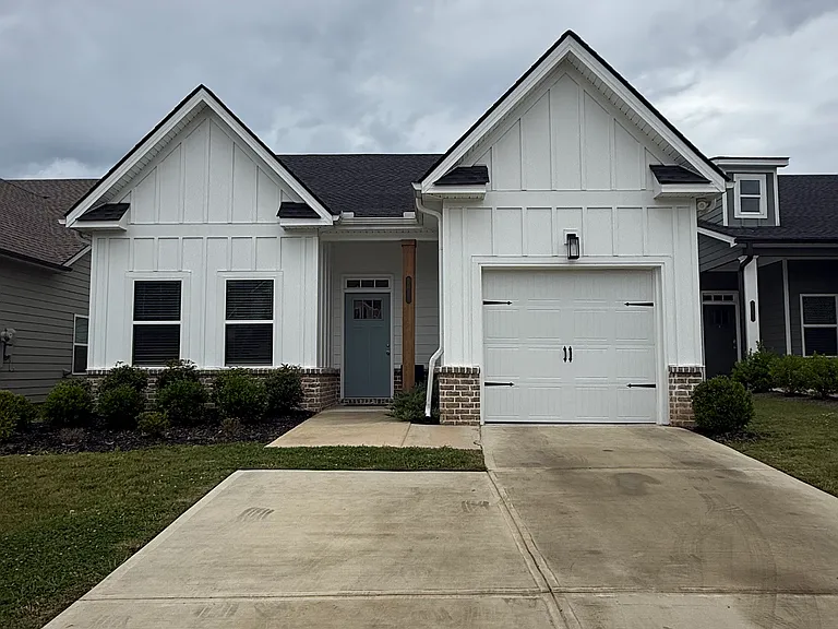 2093 Firelight Way — Photo 1