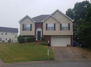 335 Forest Brook Dr, Covington, GA 30016