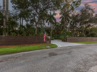 19980 SW 324th St, Homestead, FL 33030