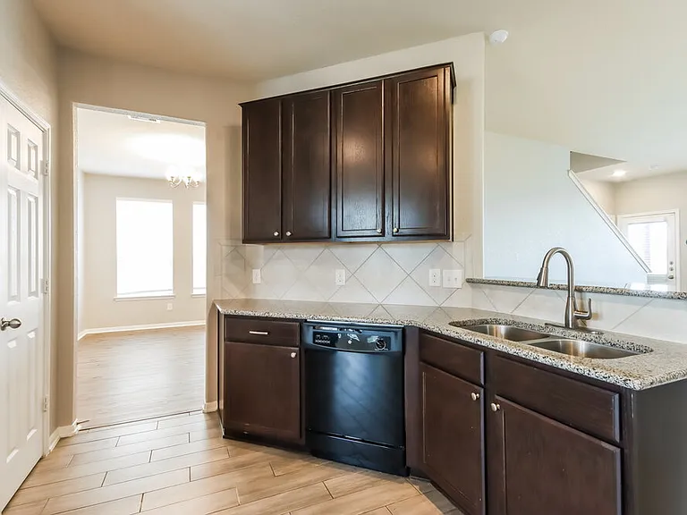 23210 Snowy Ridge Dr — Photo 9