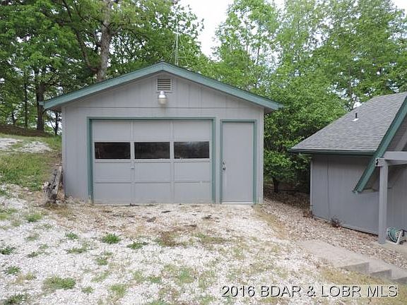 3rd image of 343 Glan Tai Dr