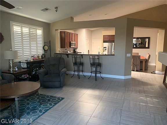 5th image of 1034 Via Nandina Pl