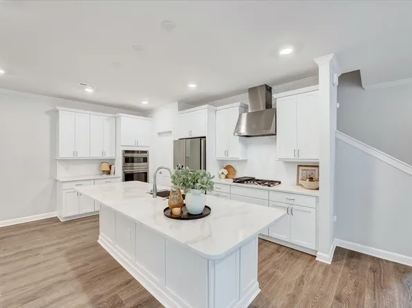 841 Money Island Pl, Cary, NC 27519