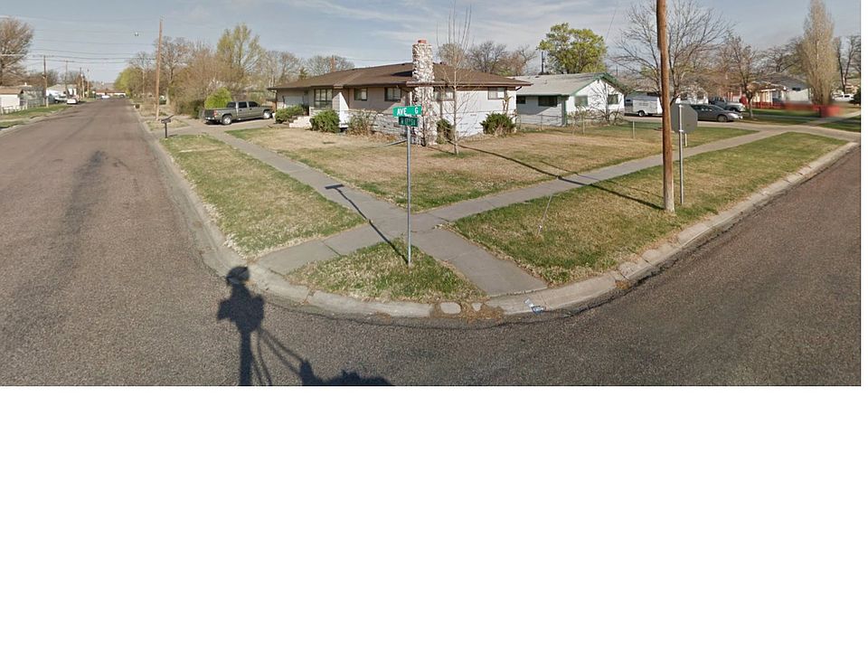 2nd image of 705 W 17th St