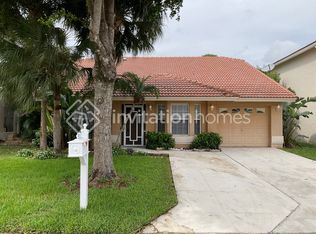 18124 Clear Brook Cir, Boca Raton, FL 33498