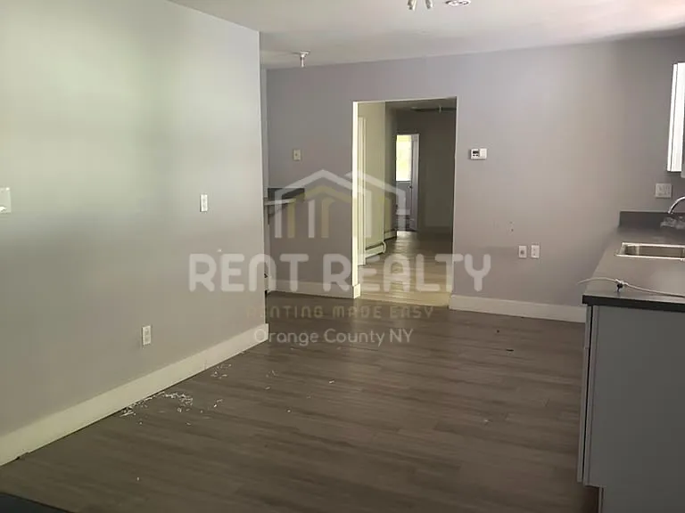 3 Brookside Ave — Photo 4