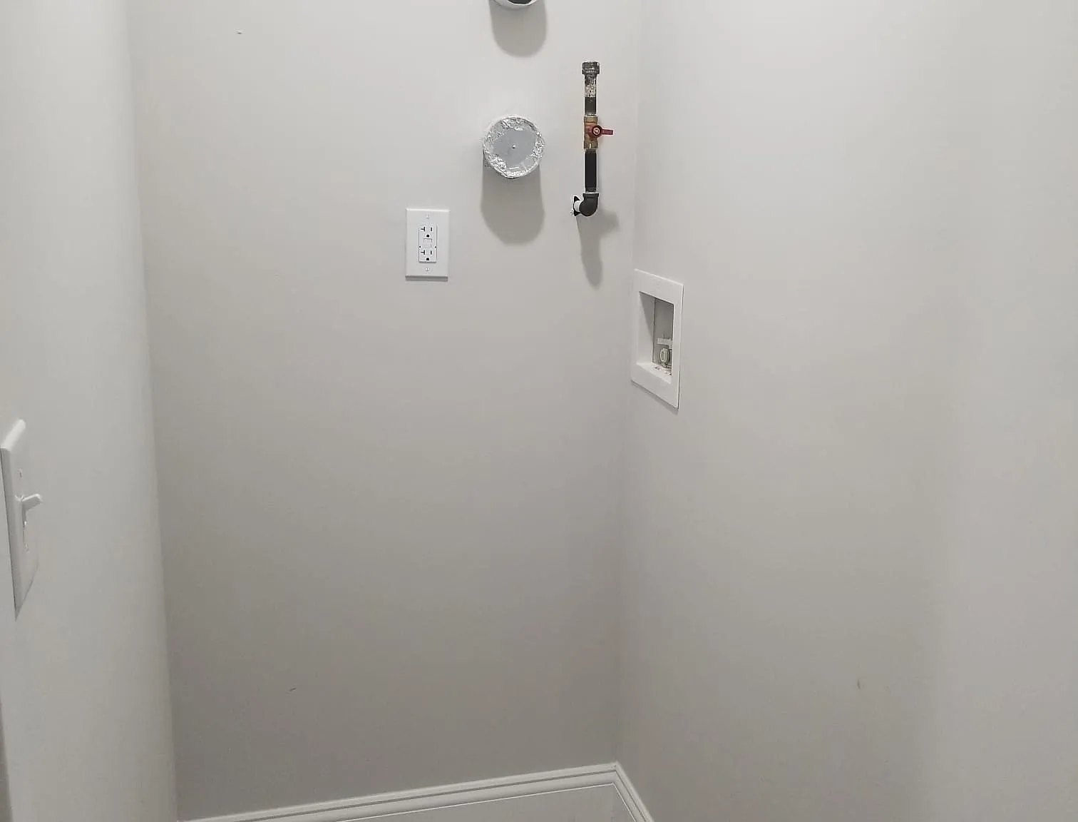 3 bed, $2,600 — Photo 3