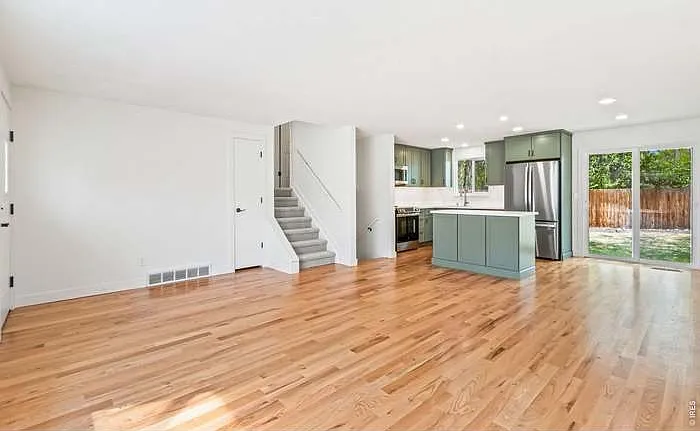 503 Honey Locust Dr — Photo 6