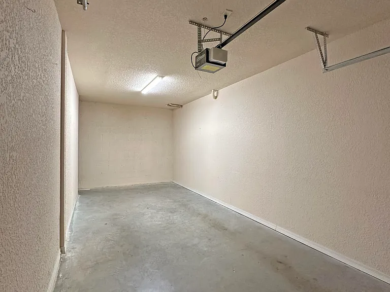 160 SW Peacock Blvd #31-206 — Photo 20