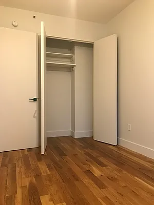 Rented by City Vista Inc | media 64