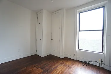 Rented by Rennit Inc.