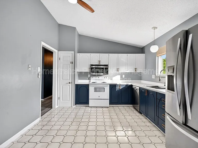 4157 Attleboro Ct — Photo 4