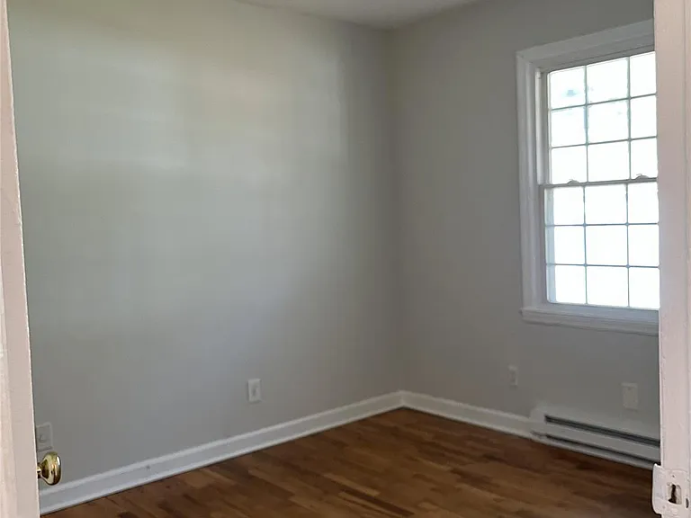 2667 Dr Carver Rd — Photo 7