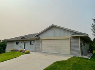 827 Red Oak Way, Petoskey, MI 49770