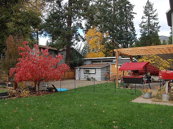 5th image of 170 Osprey Glen Ln