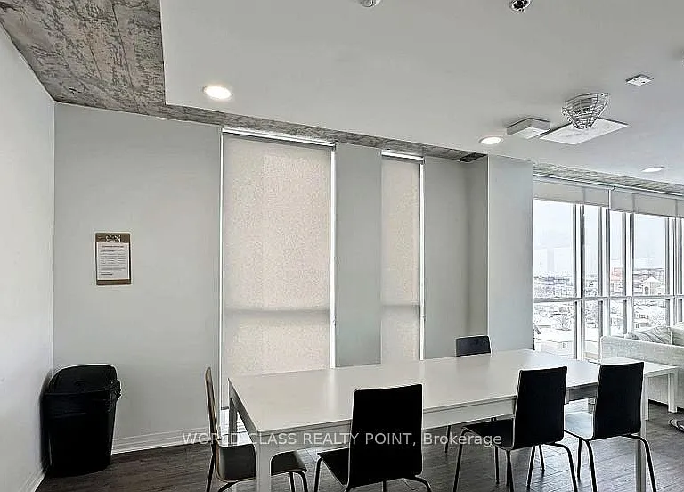 1900 Simcoe St N #633 — Photo 11