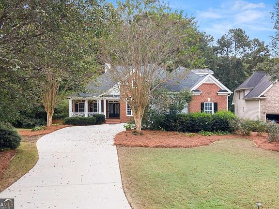 2nd image of 37 Riverwood Ct