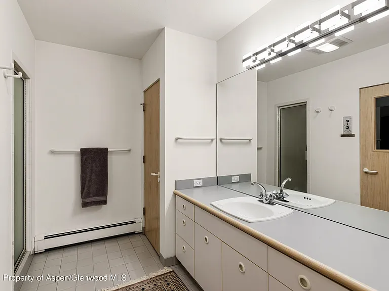 64 Ermine Ln — Photo 19