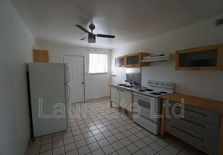 5550 W 3rd Pl #1 — Photo 4