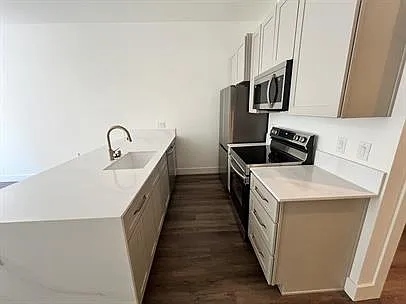 700 Riverside Drive - Passage Reno — Photo 8