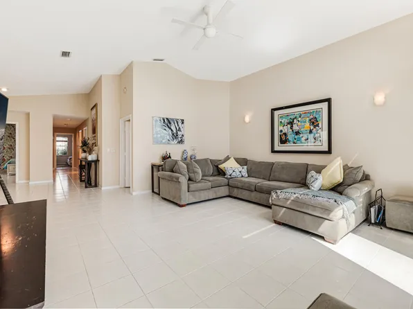 7873 Travlers Tree Drive, Boca Raton, FL 33433
