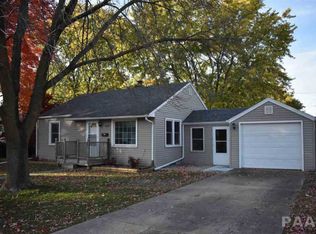 1213 E Tripp Ave, Peoria, IL