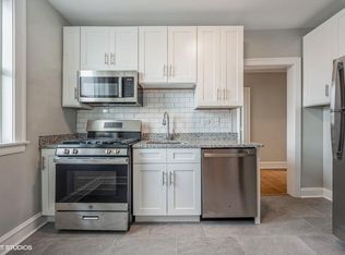 7011 N Ridge Blvd #3W, Chicago, IL 60645