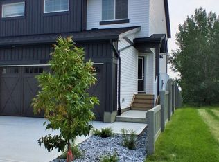8887 Carson Way SW, Edmonton, AB T6W5H8