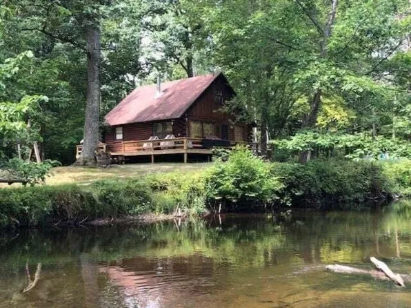 2490 145th Ave, Morley, MI 49336