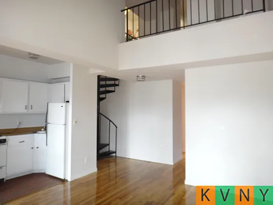 Rented by KVNY Soho | media 27