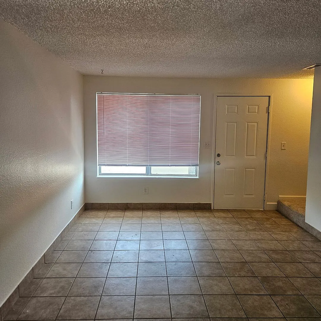 2 Bed - 2 Bath | $1595/mo — Photo 2