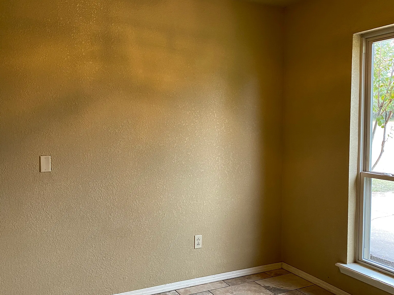 3708 Zion Rd — Photo 4