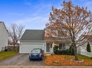 229 Churchill Ct, Round Lake Beach, IL