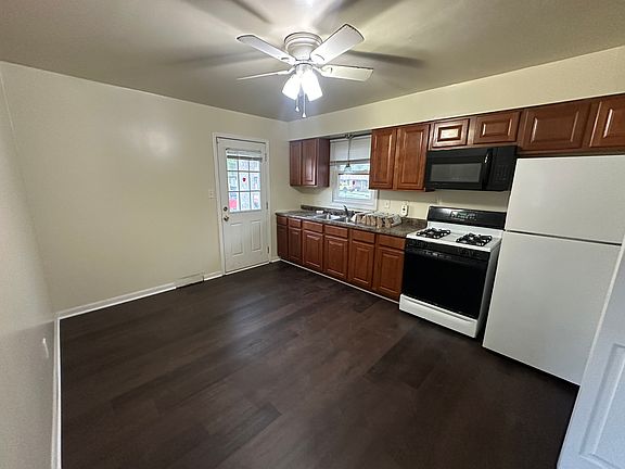 2nd image of 5338 Rose Ave #5336