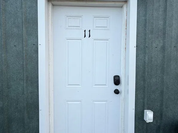 Elvira Ave 2881*, 2881 Elvira Ave #11, North Pole, AK 99705