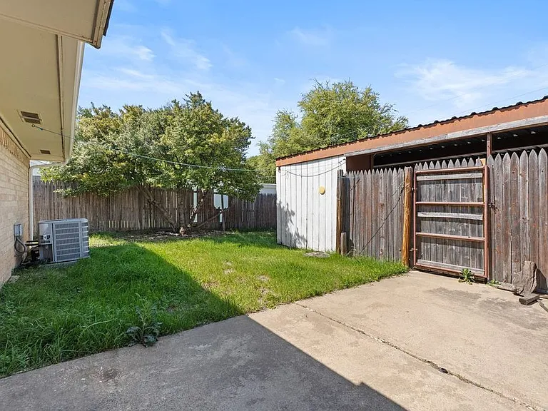 15839 El Estado Dr — Photo 19