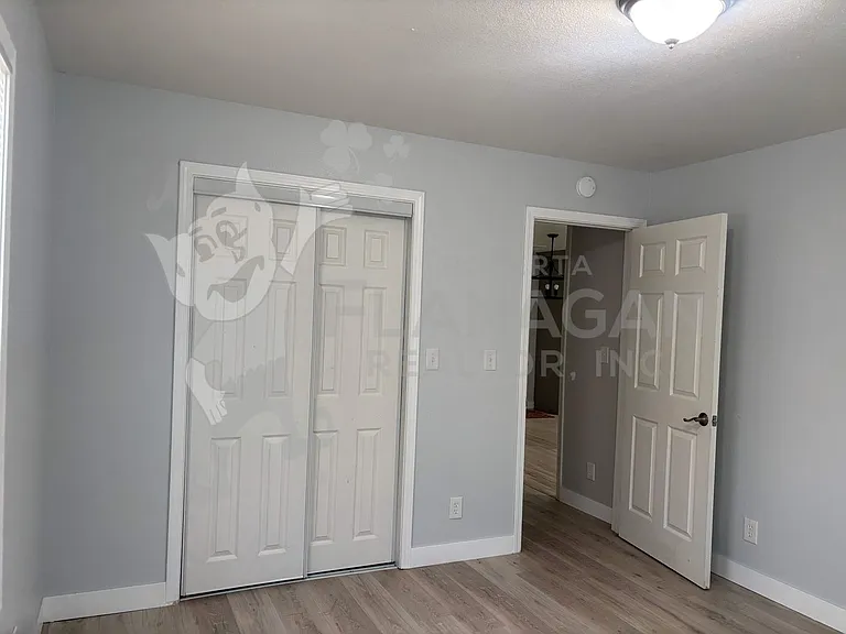2340 Circle Dr — Photo 5