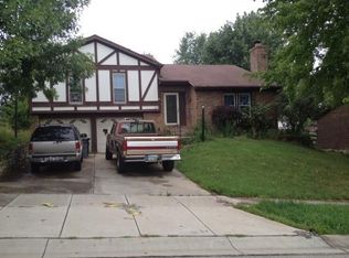 6135 Delcrest Dr, Fairfield, OH 45014