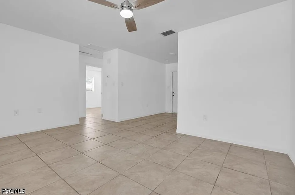 2 bed, 1.0 bath, 1440 sqft, $1,500 — Photo 3