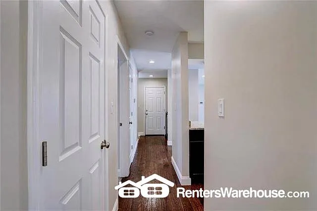 3836 Lloyd St — Photo 21