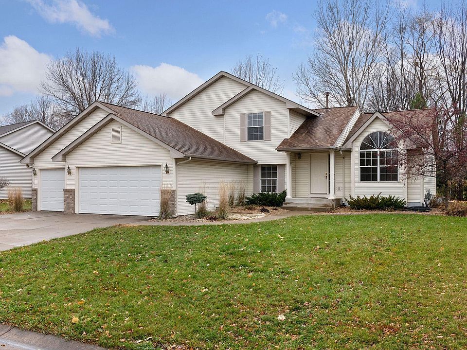 1st image of 1490 Bluebird Dr