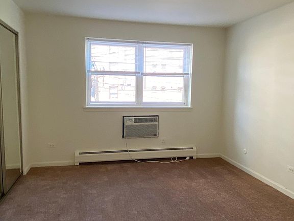 5th image of 1240 W Jarvis Ave APT 204