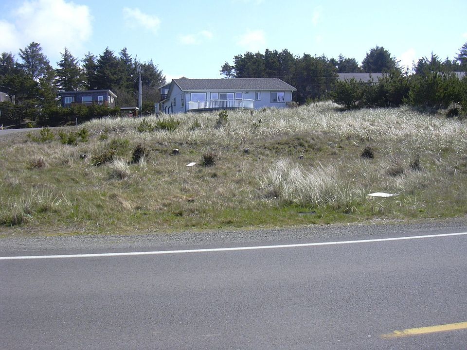 2nd image of 906 324th Pl