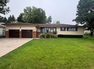 1601 Syracuse Ave, Norfolk, NE 68701