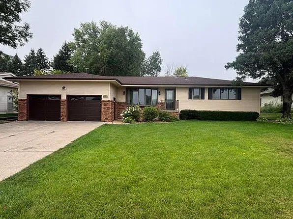 1601 Syracuse Ave, Norfolk, NE 68701