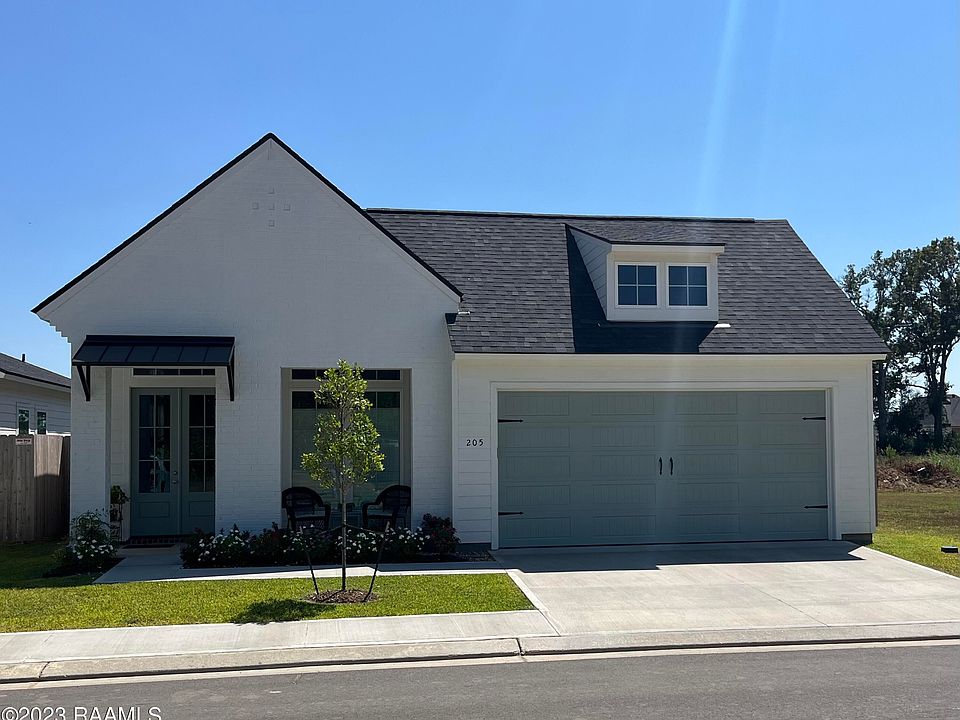 1st image of 205 Jagged Grove Ln