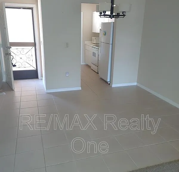 65 E Hartford St #1-6A — Photo 2