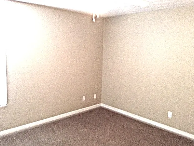 2327 Clarion Ct — Photo 4