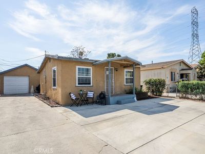 672 E 112th St, Los Angeles, CA, 90059