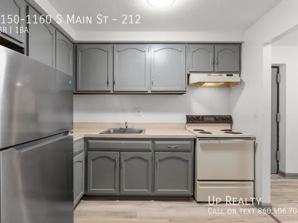 1150-1160 S Main St, Middletown, CT